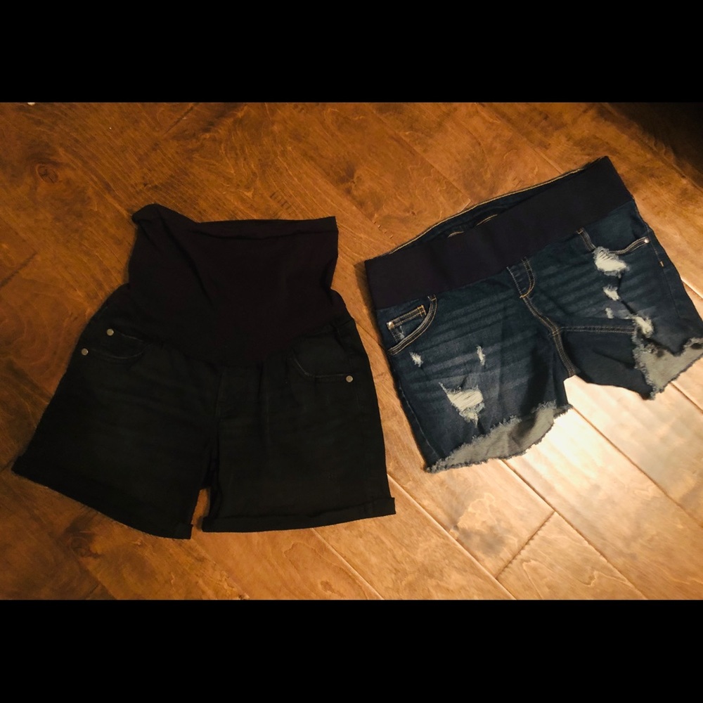Maternity shorts bundle